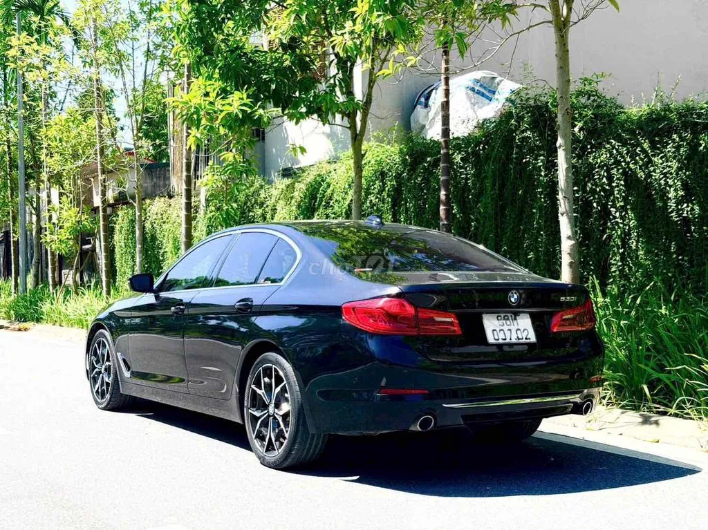 BMW 530I 2019 photo 3