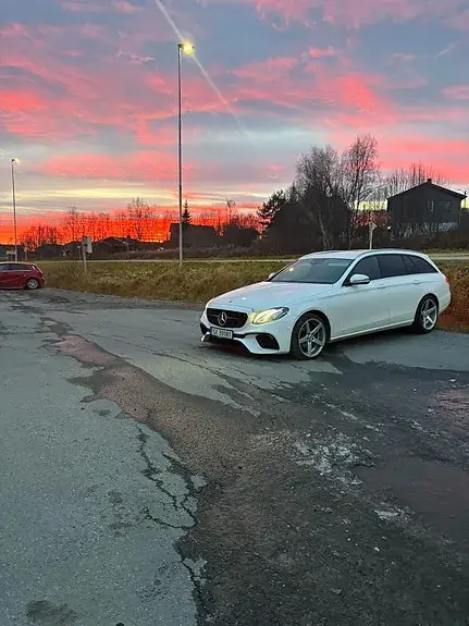 Mercedes-Benz E 220 D 2017 photo 3