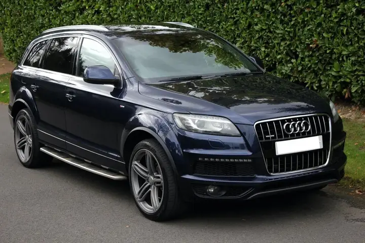 Audi Q7 2014 photo 2