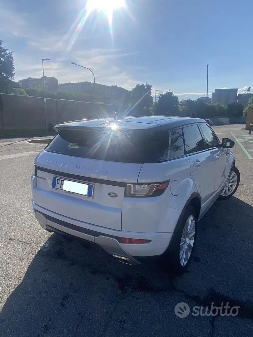 Land Rover Range Rover Evoque 2016 photo 2