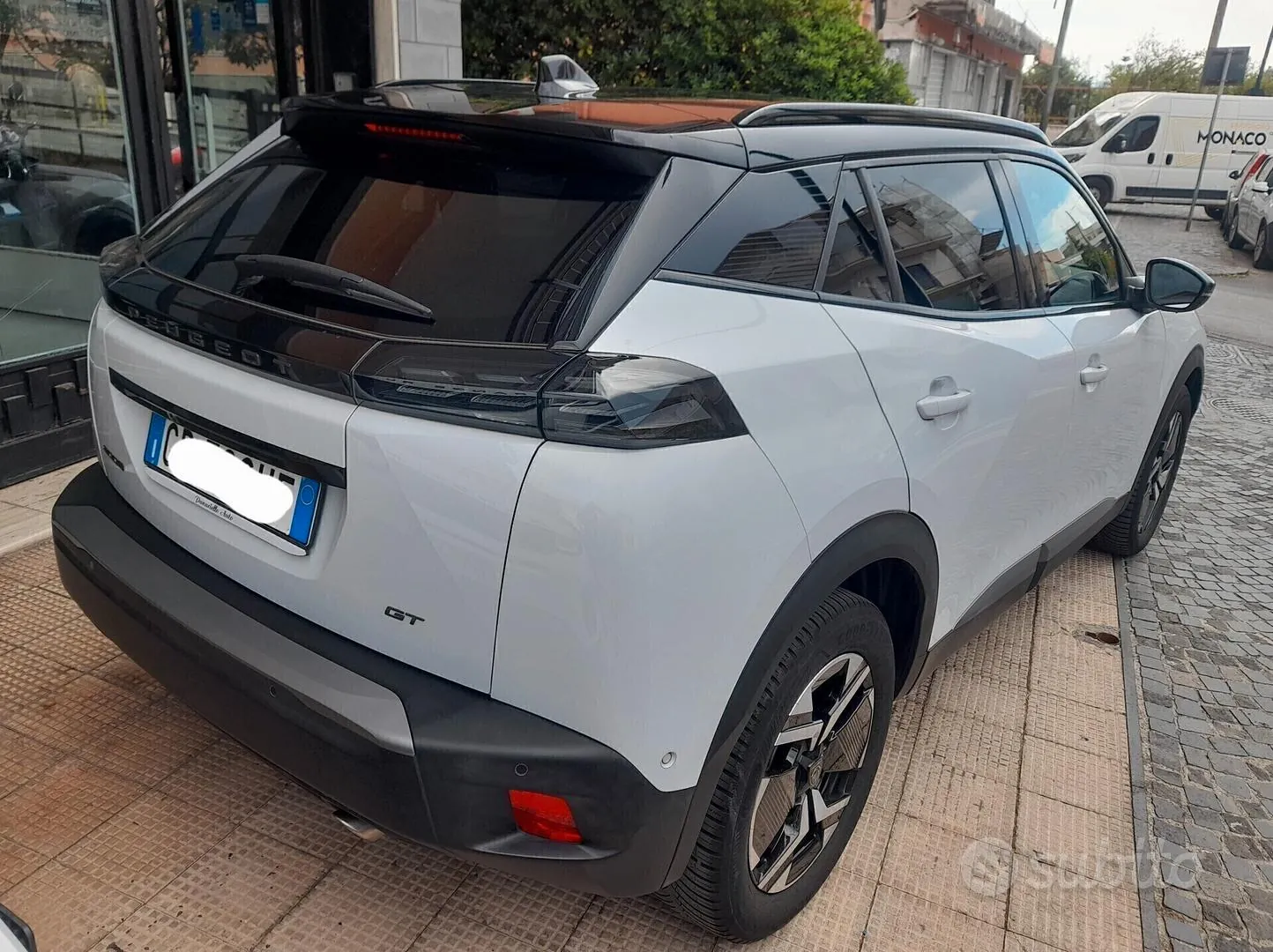 Peugeot 2008 2023 photo 4