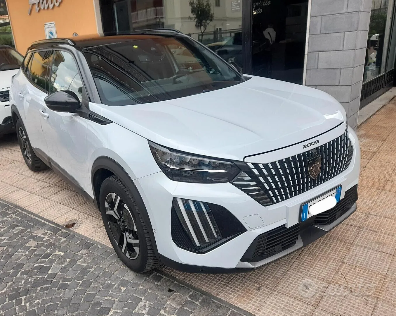 Peugeot 2008 2023 photo 3