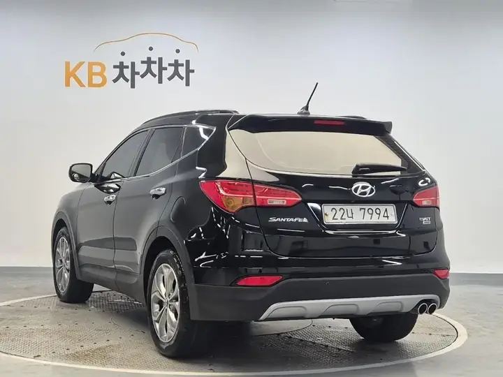 Hyundai Santa Fe 2013 photo 2
