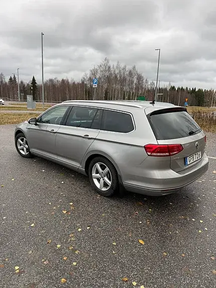 Volkswagen Passat 2016 photo 3