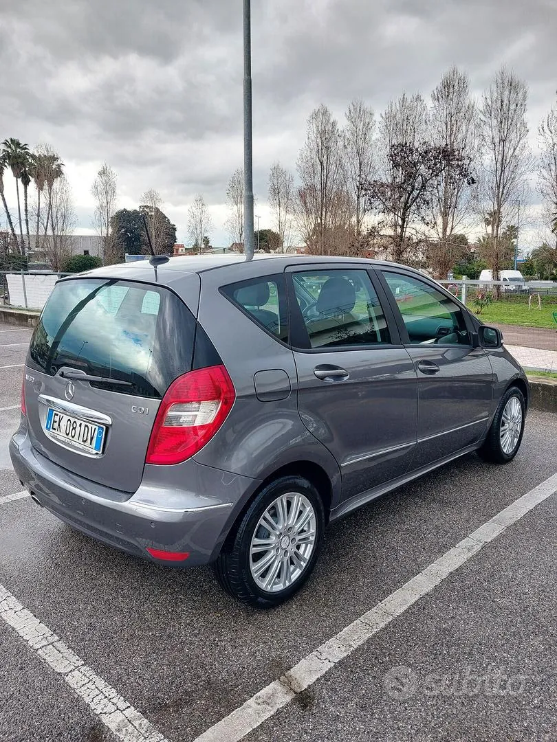 Mercedes-Benz A 180 Cdi 2011 photo 5