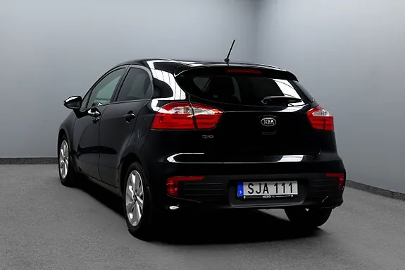 Kia Rio 2015 photo 3
