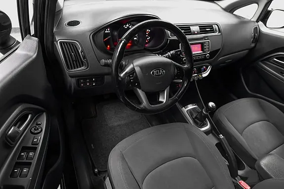 Kia Rio 2015 photo 4