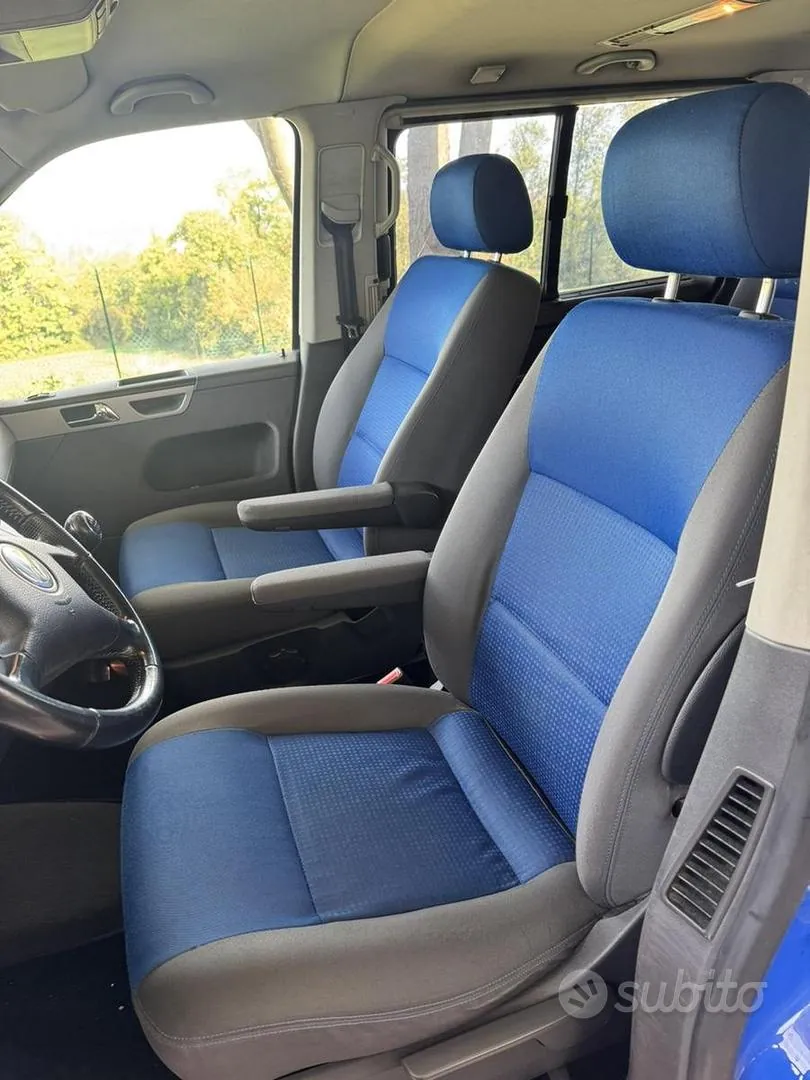 Volkswagen Multivan 2005 photo 4