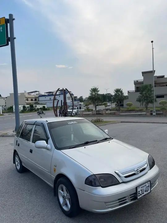 Suzuki Cultus
