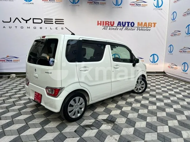 Suzuki Wagon R Fx 2023 photo 5