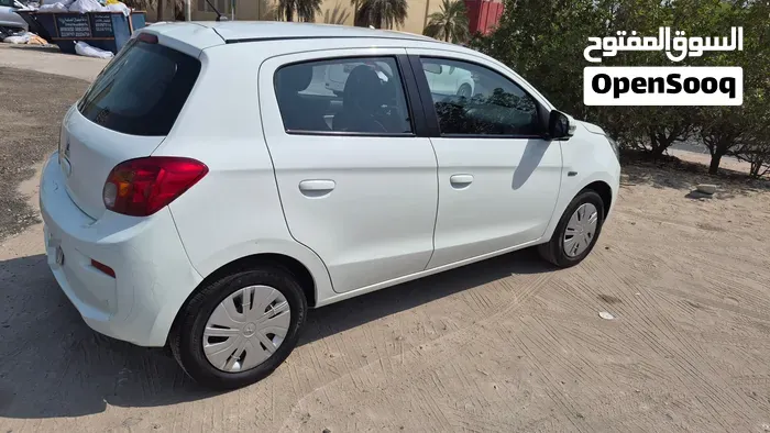 Mitsubishi Mirage 2020 photo 2