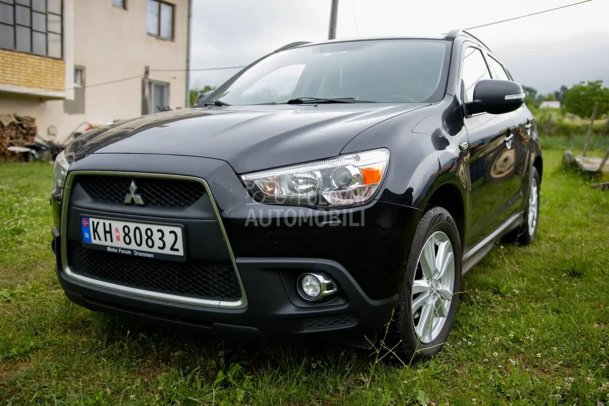 Mitsubishi Asx 2011 photo 2