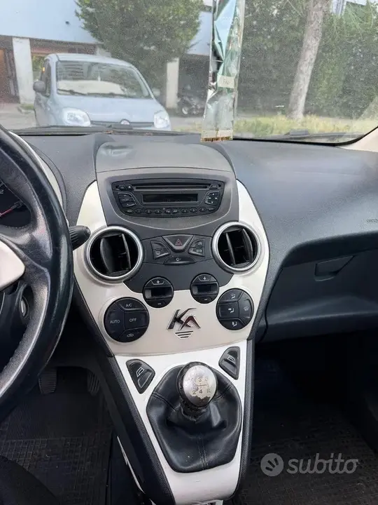 Ford Ka 2011 photo 3