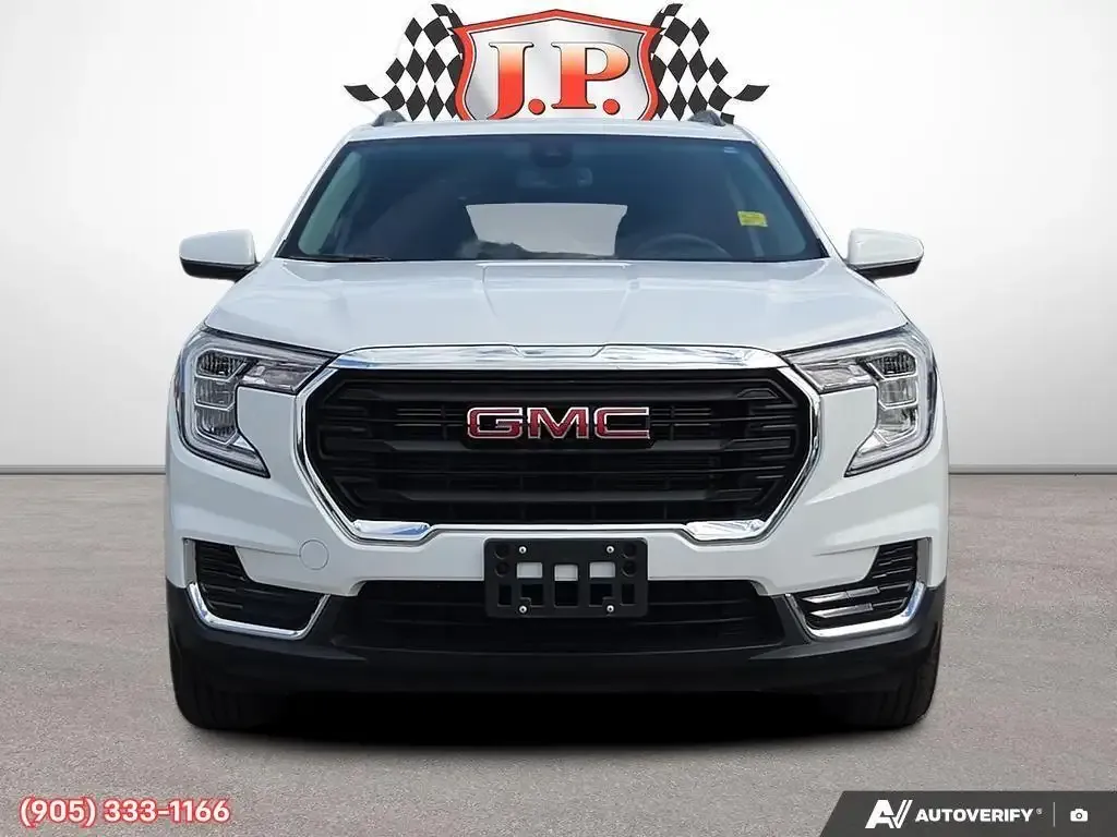 GMC Terrain 2024 photo 2