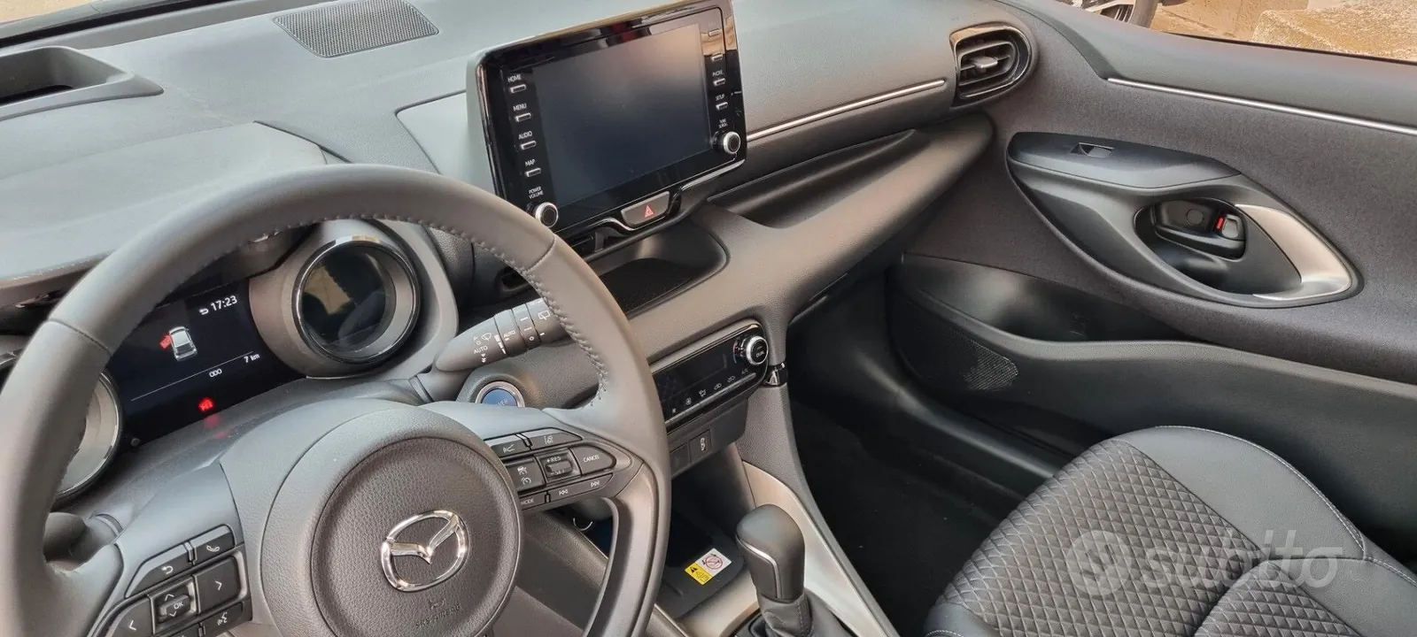 Mazda 2 2023 photo 4