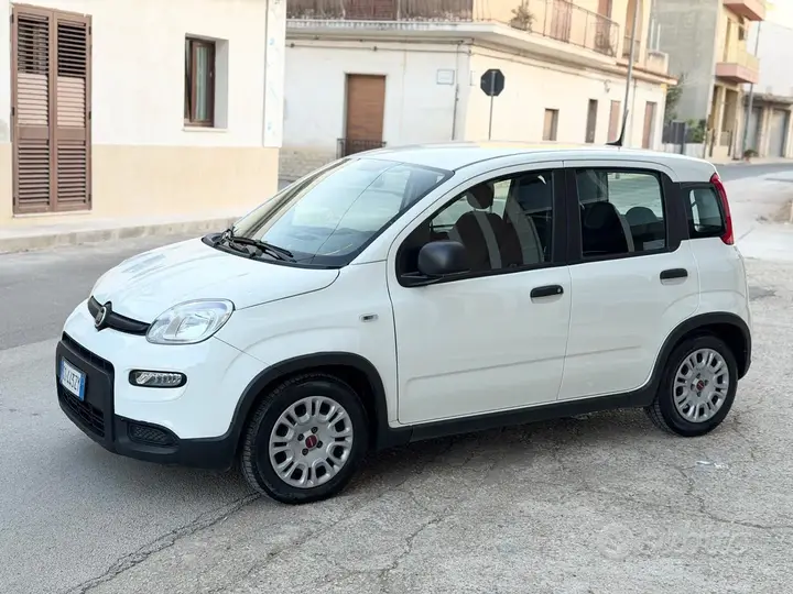 Fiat Panda 2024 photo 5
