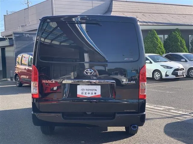 Toyota Hiace 2022 photo 5
