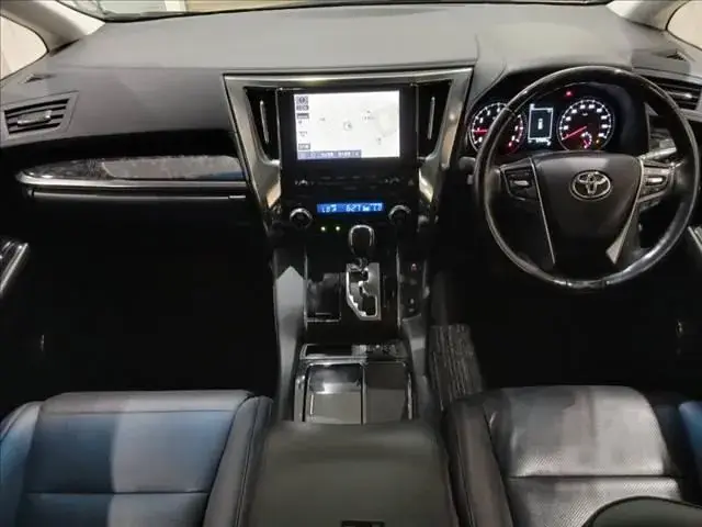 Toyota Alphard 2020 photo 3