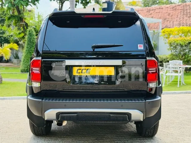 Toyota Land Cruiser Prado 2021 photo 3