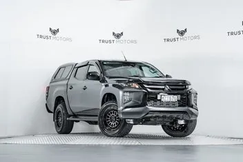 Mitsubishi Triton 2020 photo 2