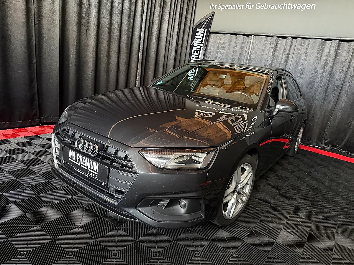 Audi A4 2023 photo 2