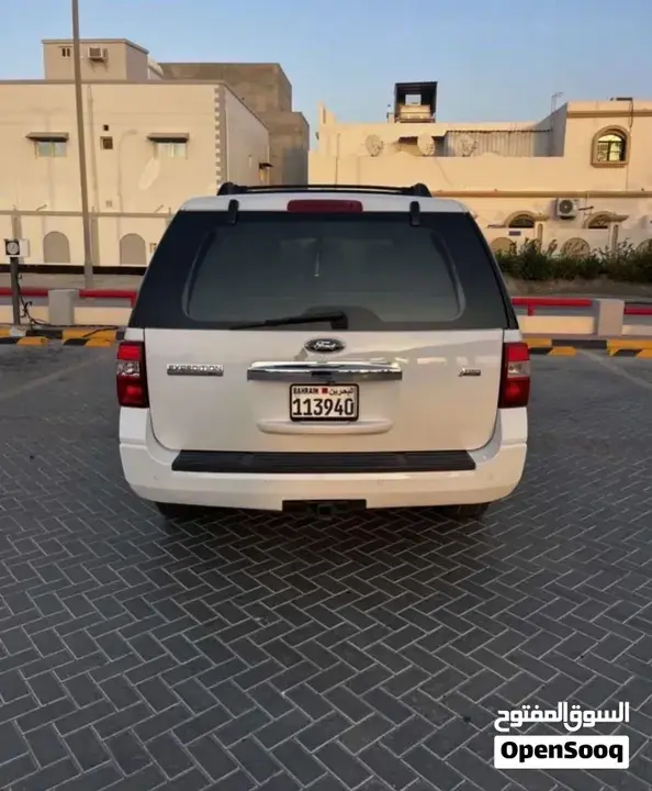 Ford Expedition 2013 photo 4