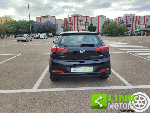 Hyundai I20 2017 photo 4
