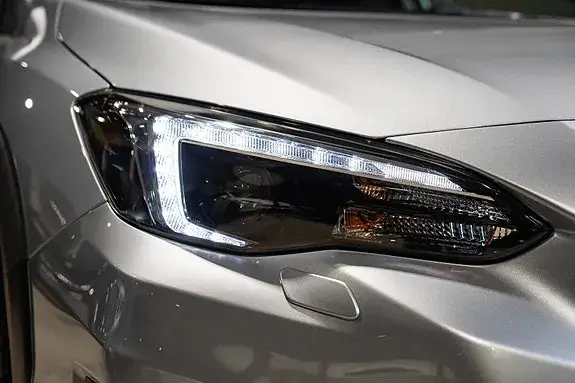 Subaru Xv 2018 photo 5