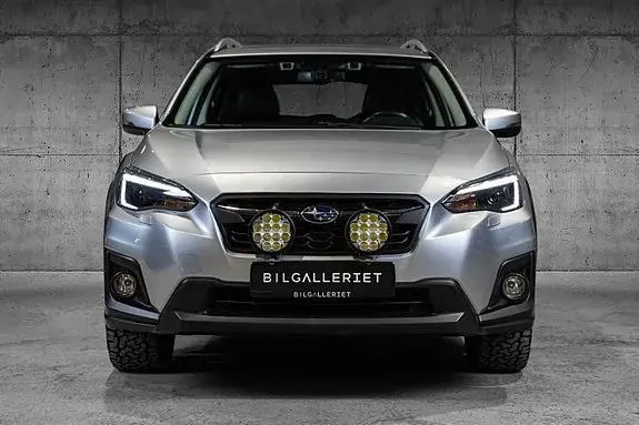 Subaru Xv 2018 photo 2