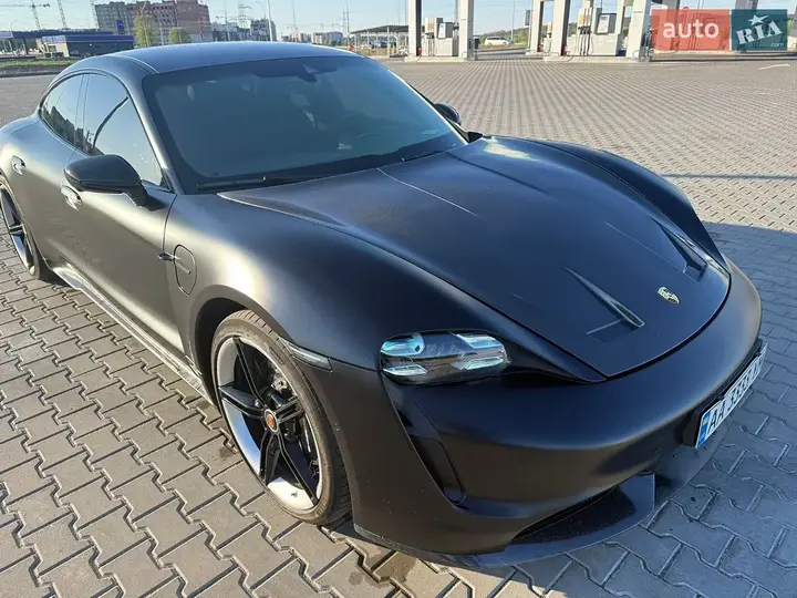 Porsche Taycan 2020 photo 4
