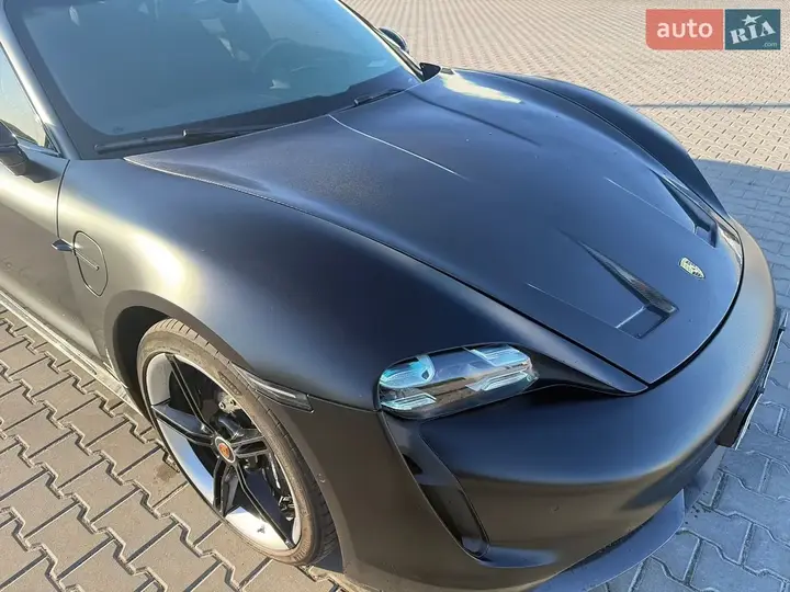 Porsche Taycan 2020 photo 5