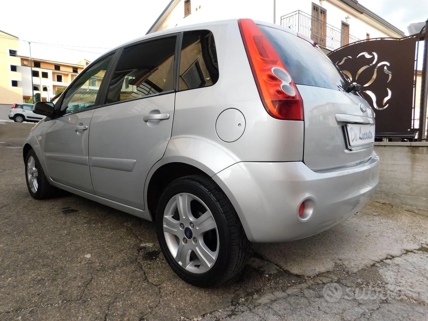 Ford Fiesta 2007 photo 4