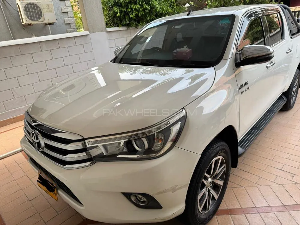 Toyota Hilux