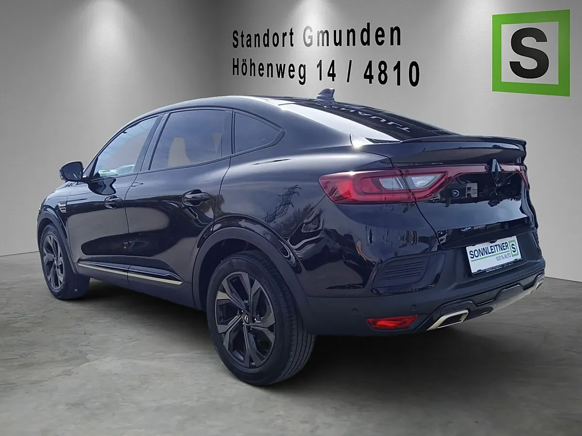 Renault Arkana 2023 photo 2