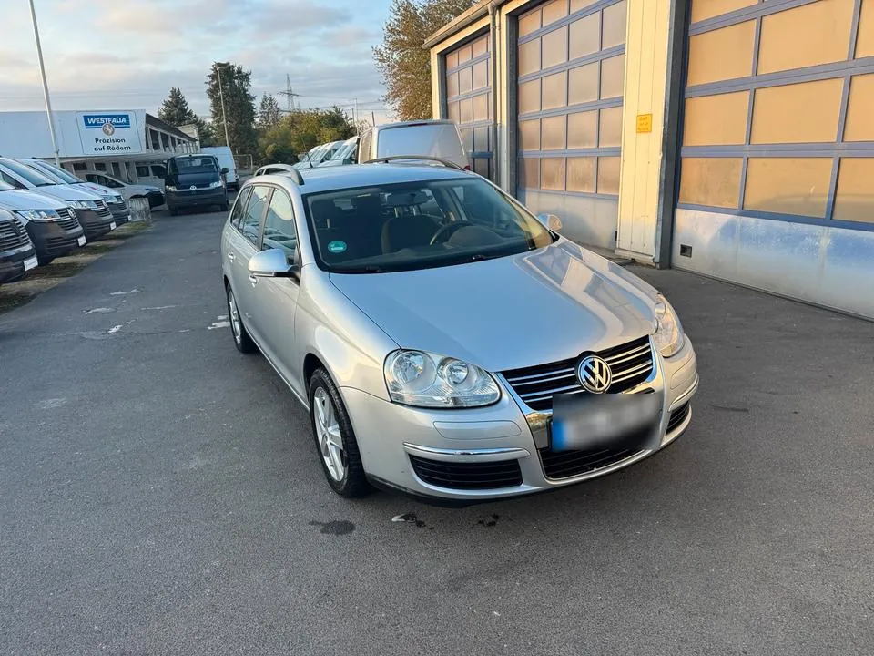Volkswagen Golf Variant