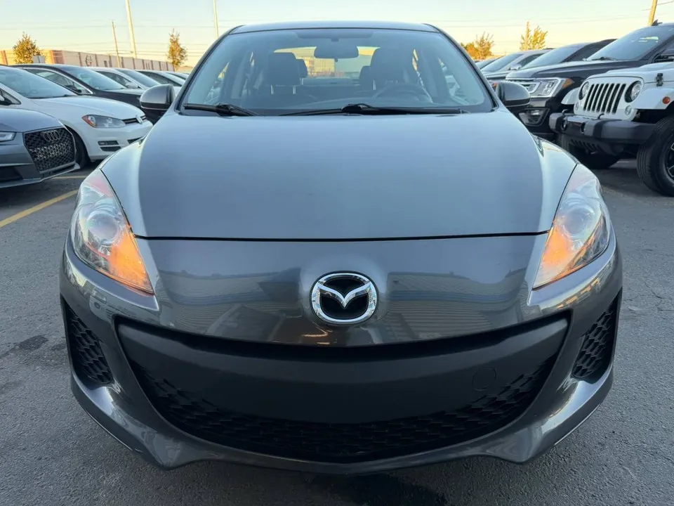 Mazda Mazda3 2012 photo 3