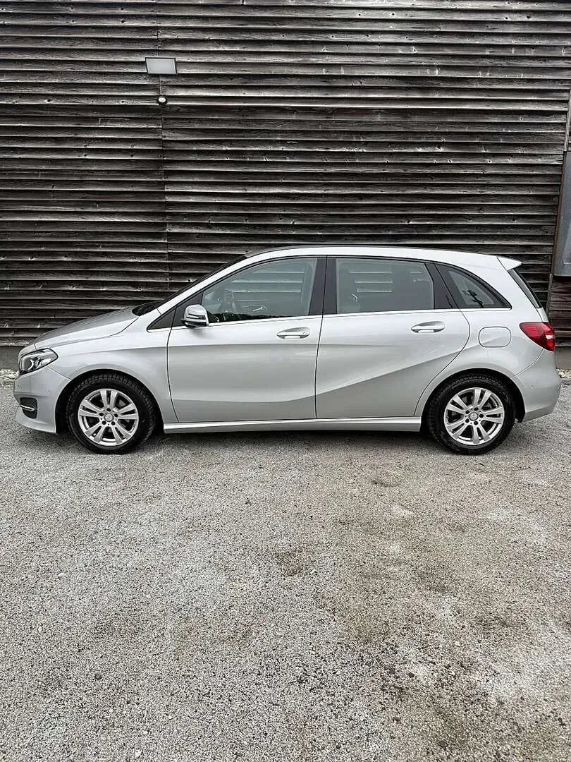 Mercedes-Benz B-Class 2015 photo 3