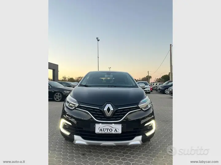 Renault Captur 2018 photo 2