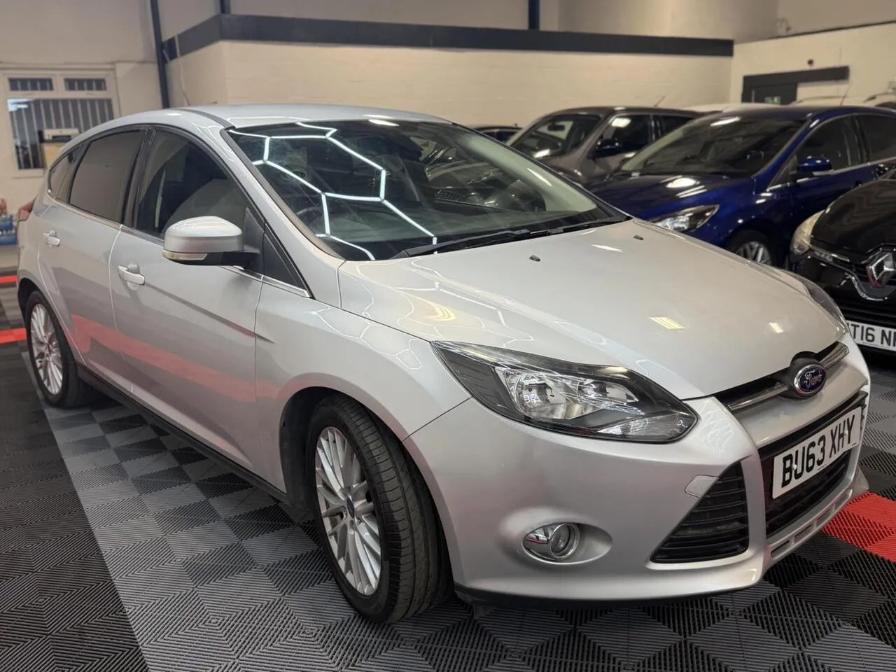 Ford Focus 2013 photo 3