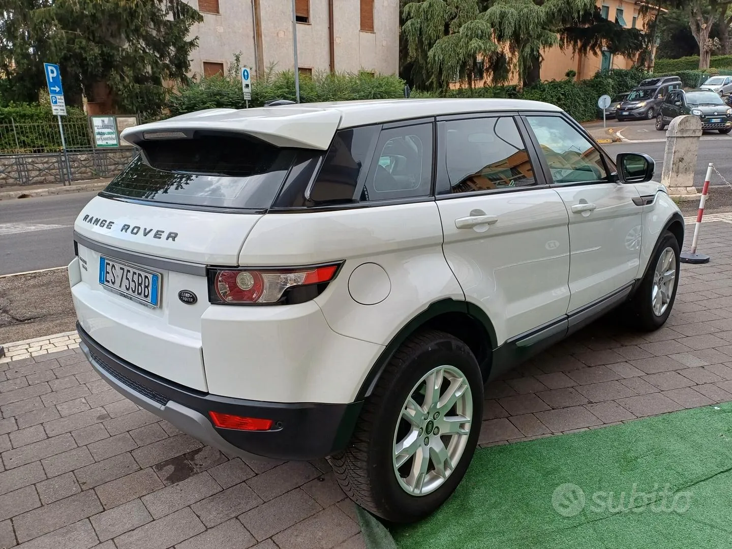 Land Rover Range Rover Evoque 2013 photo 5