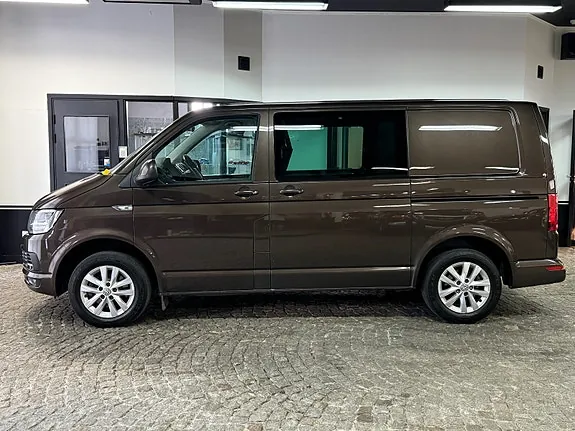 Volkswagen Transporter 2016 photo 2