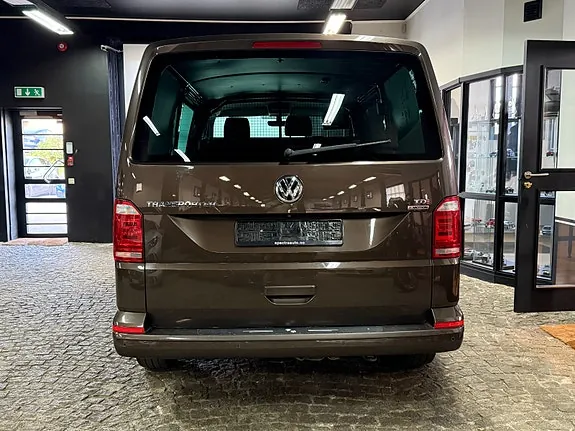 Volkswagen Transporter 2016 photo 4