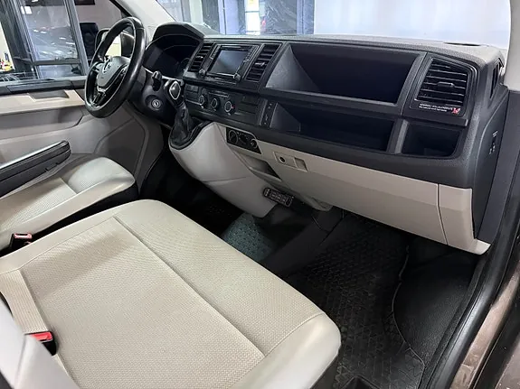 Volkswagen Transporter 2016 photo 5
