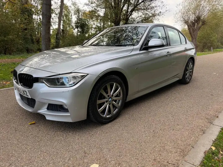 BMW 320I 2026 photo 3