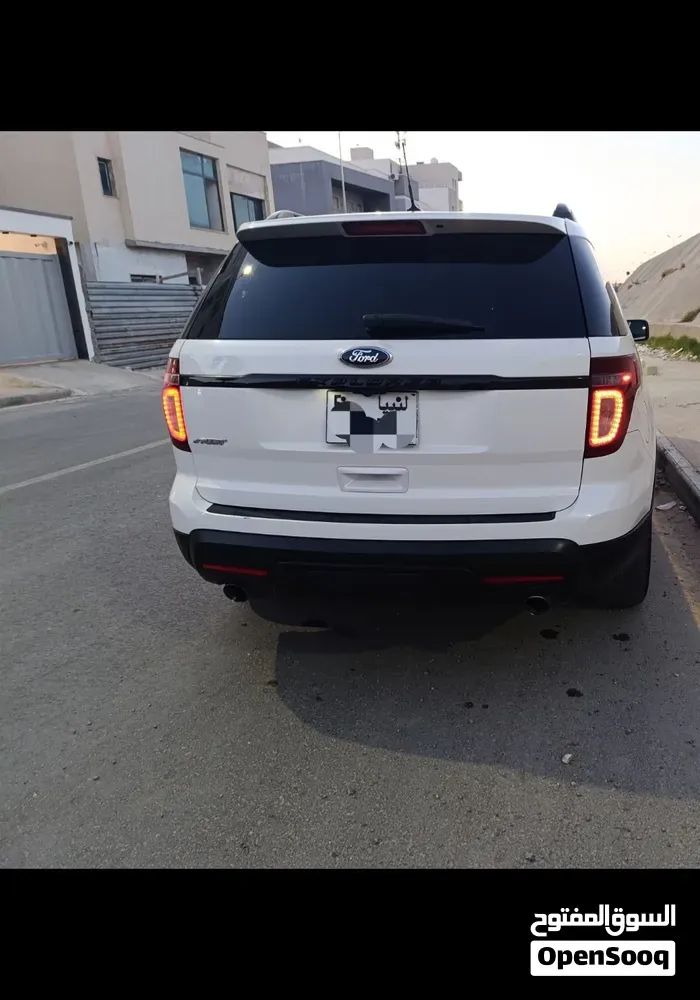 Ford Explorer 2015 photo 3