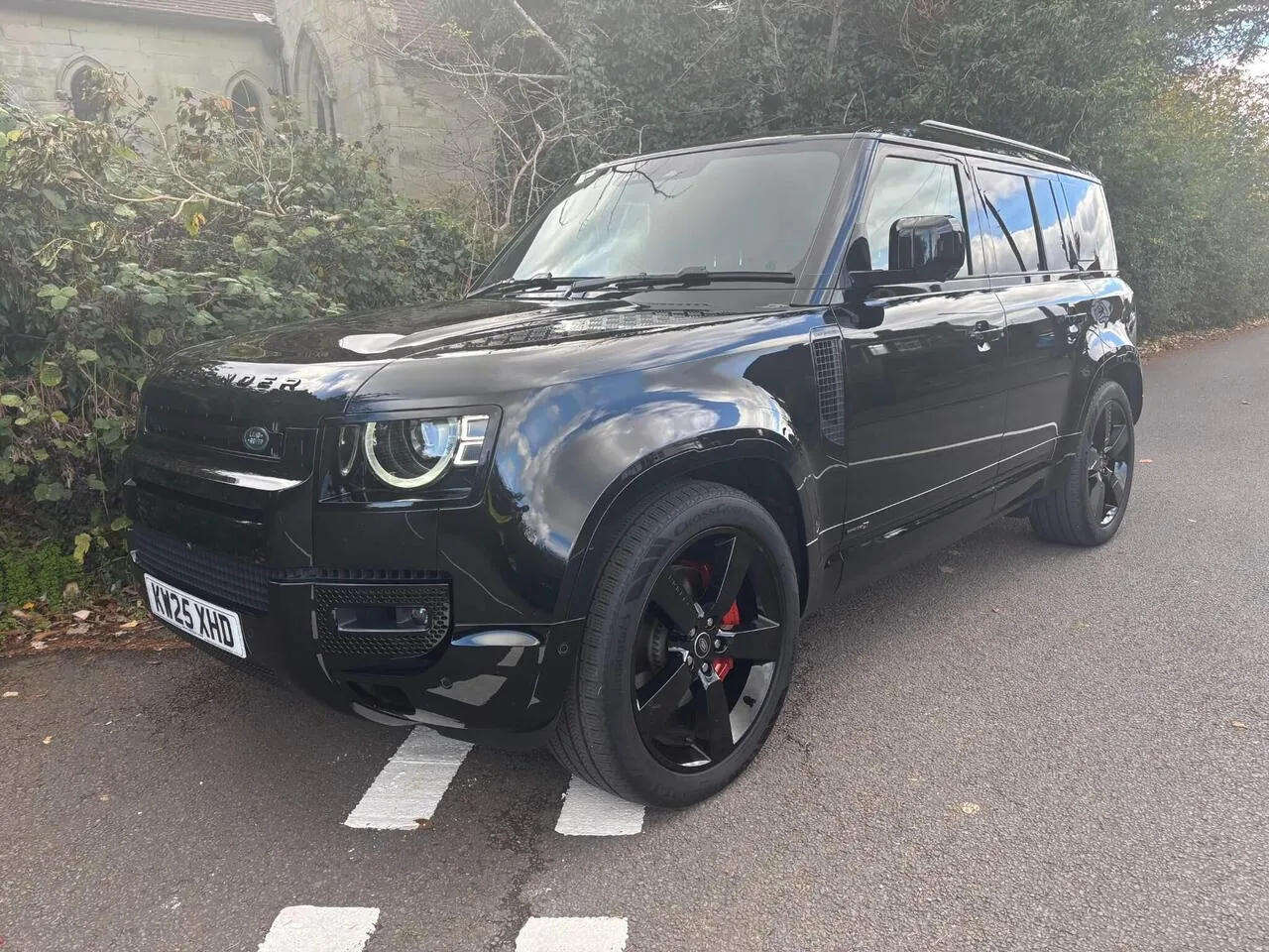 Land Rover Defender 110 2025 photo 5