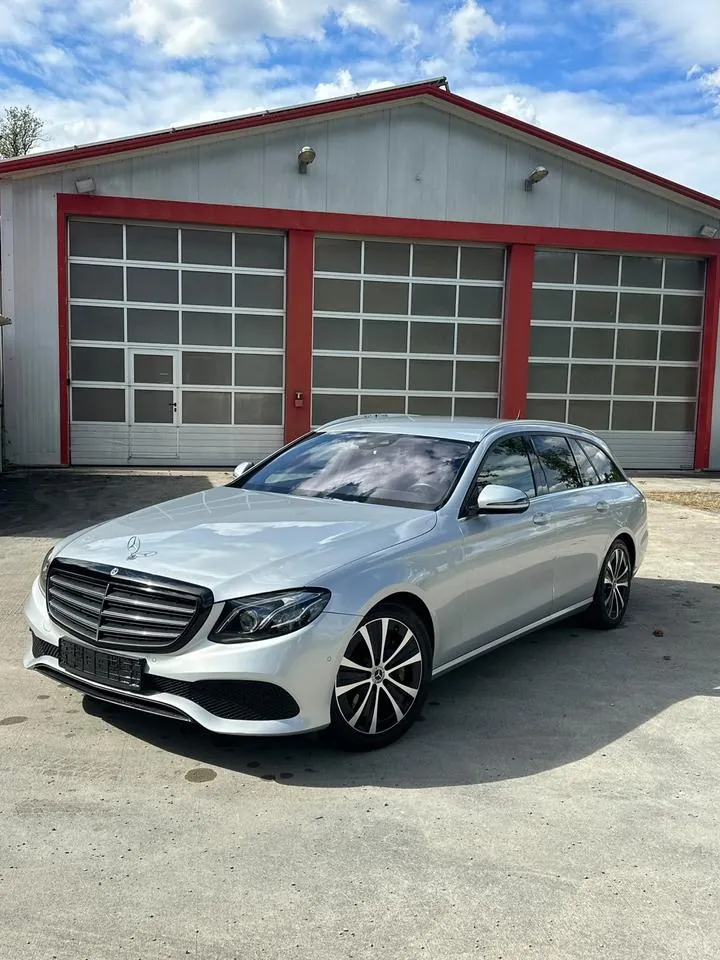 Mercedes-Benz E 350 D