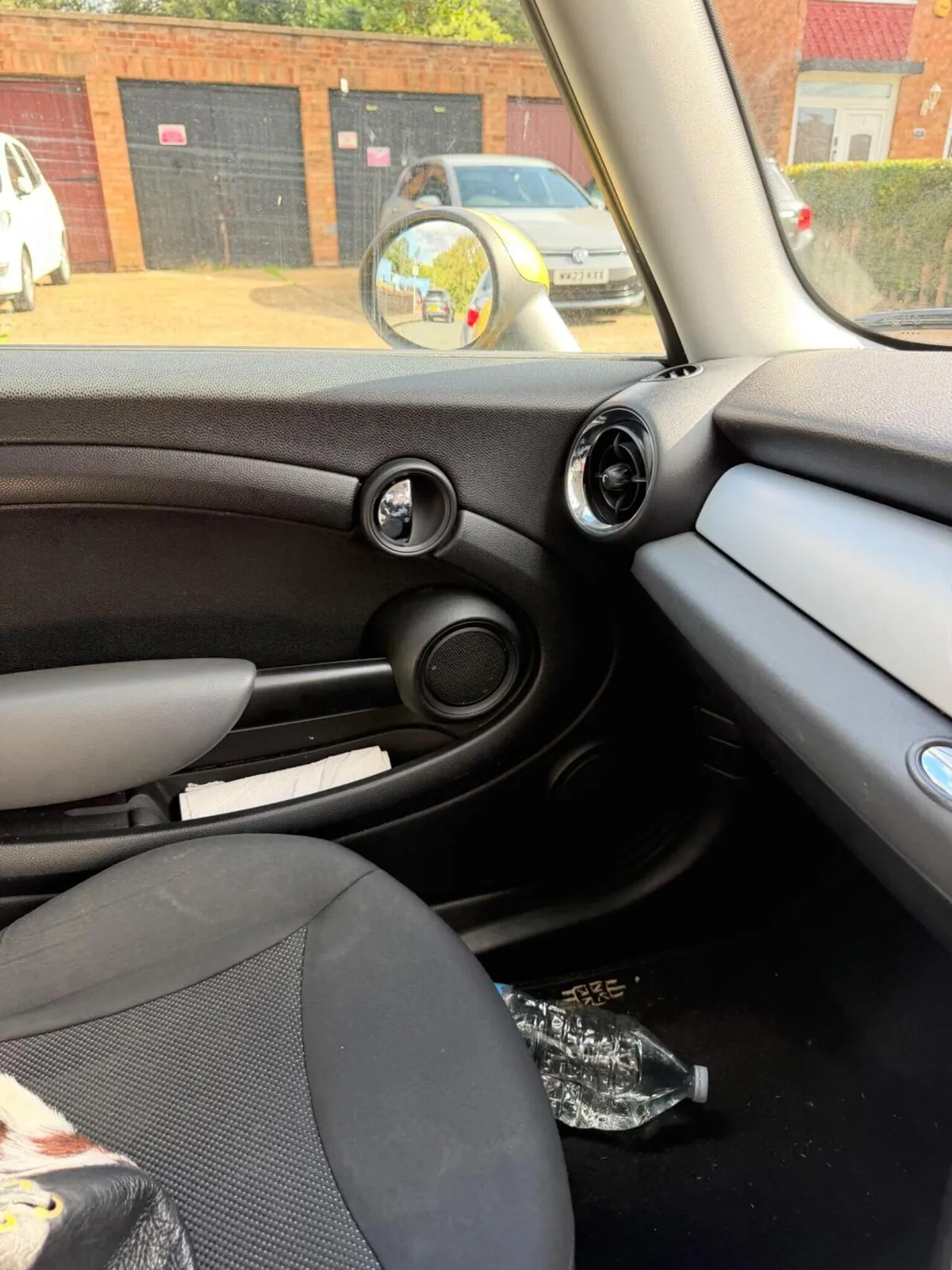 Mini Hatch 2009 photo 4