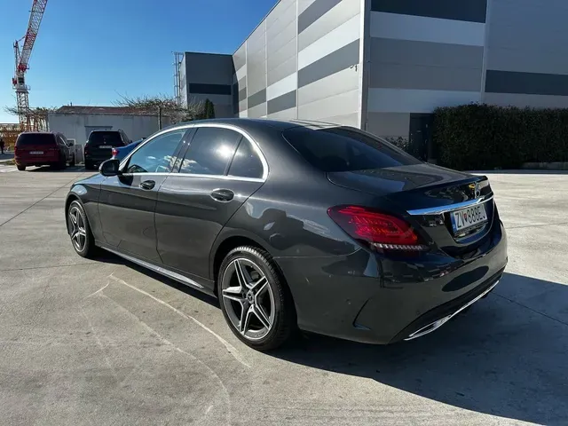 Mercedes-Benz C-Class 2021 photo 2