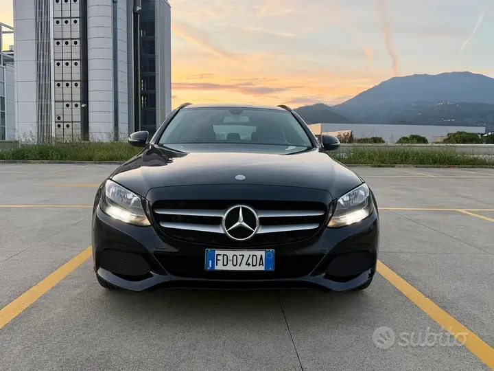 Mercedes-Benz C 200 D 2016 photo 2